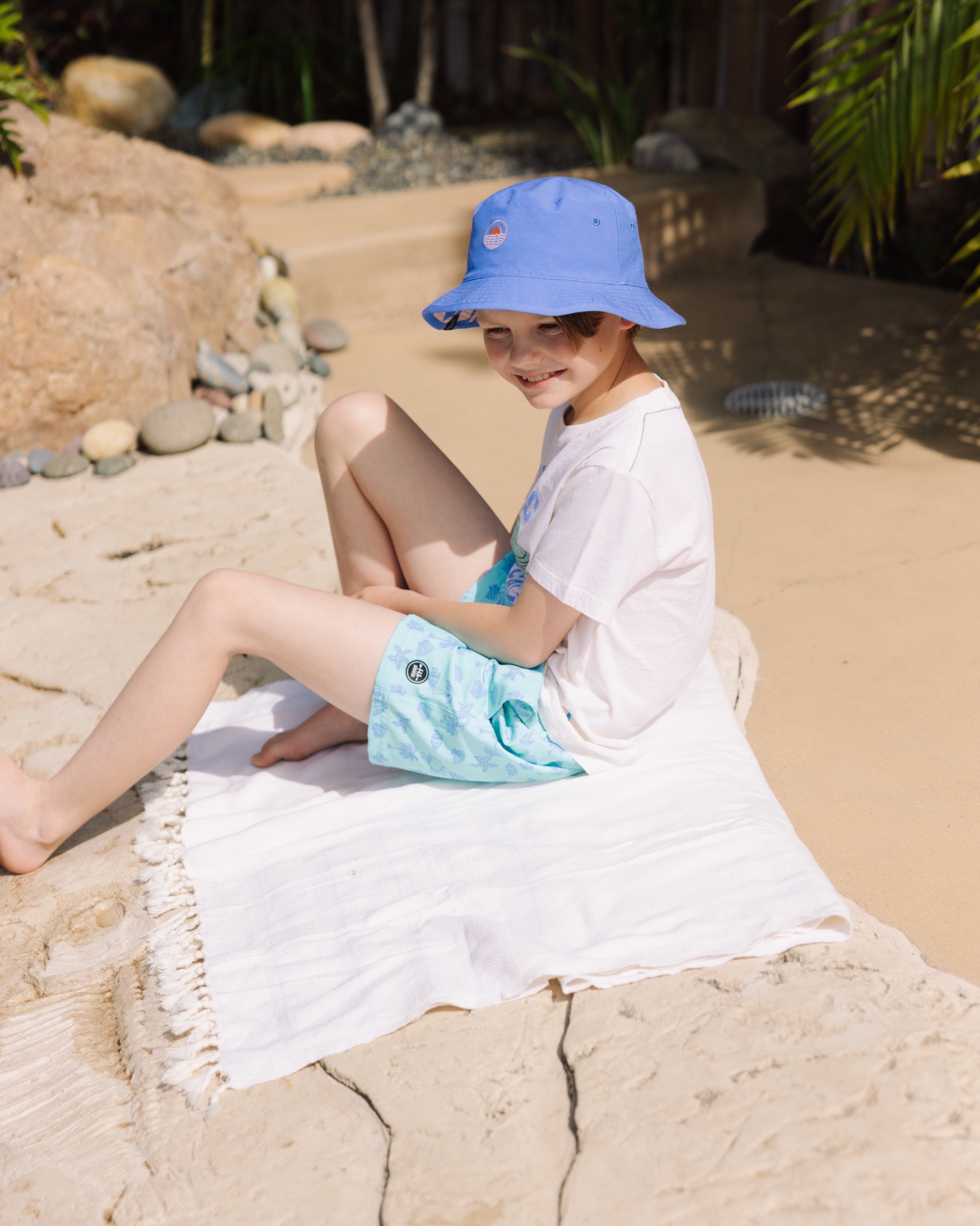 Boy's Reversible Bucket Hat - Check Mate – Feather 4 Arrow