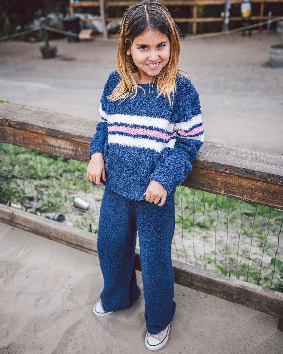 Coziest Pant - Crown Blue Plush - Feather 4 Arrow