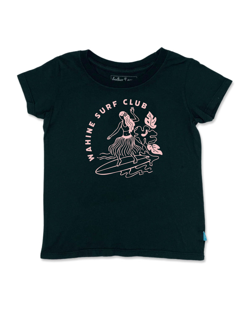 
                
                    Load image into Gallery viewer, Wahine Surf Club Everyday Tee
                
            