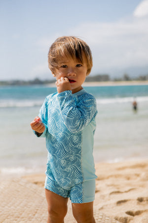 
                
                    Load image into Gallery viewer, Shorebreak L/S Baby Boy Surf Suit
                
            